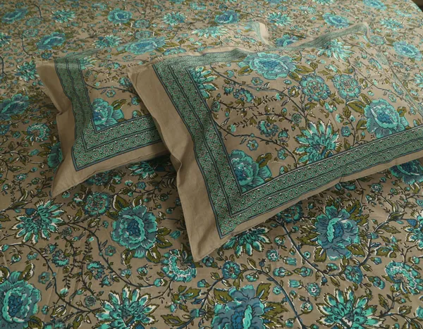 Green_Cotton_Royal_Blossom_Empire_Double_Bedsheet_With_Pillow_Cover_108_X_108_Cm
